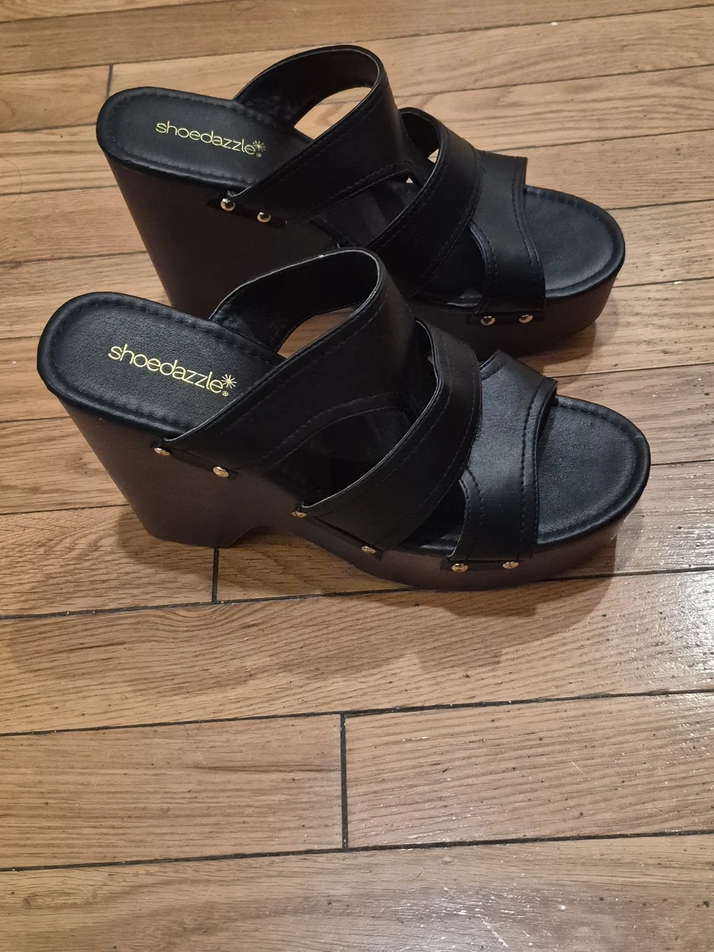 N/A or sandals